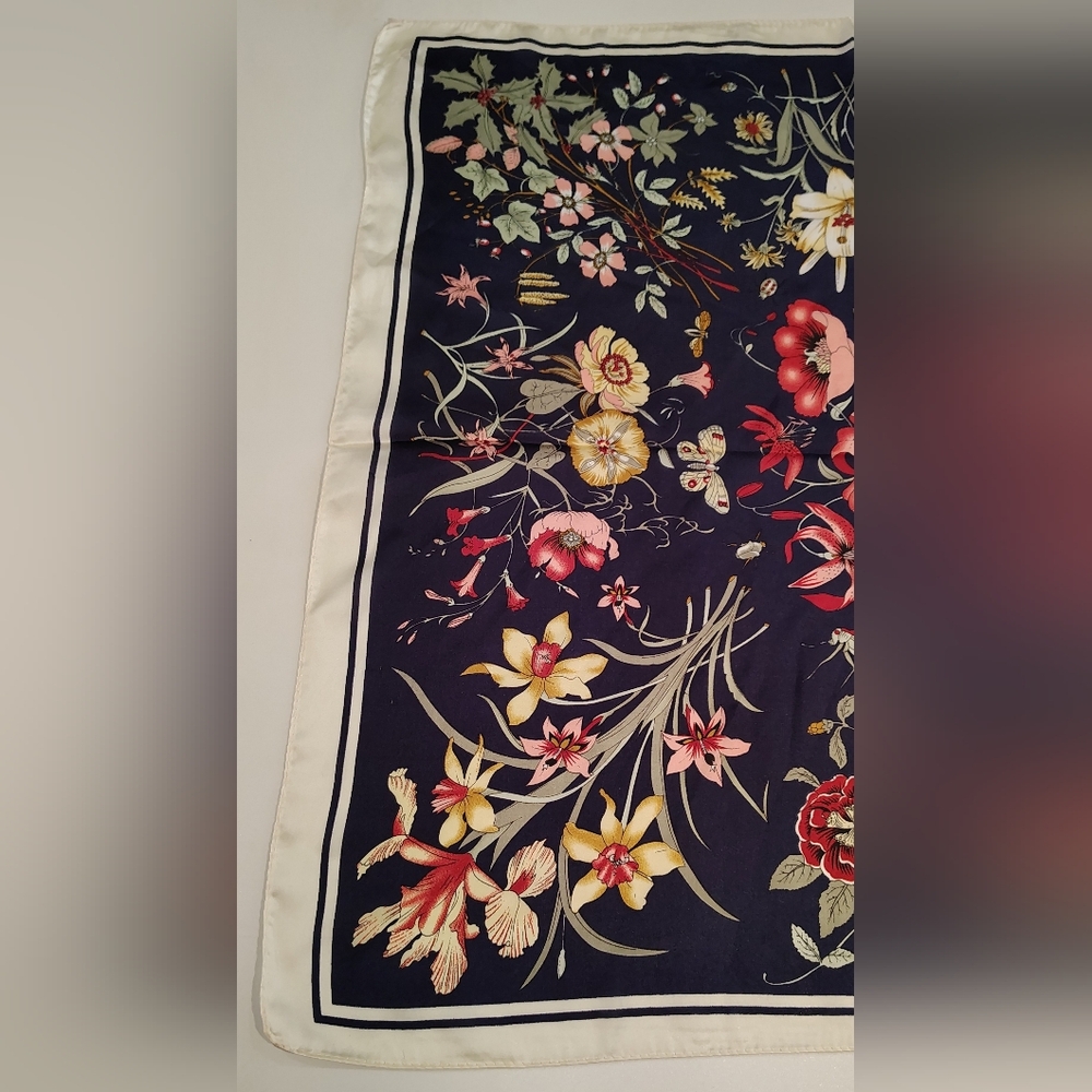 Floral  Flowers & Butterflies Print Scarf - Picture 2 of 11